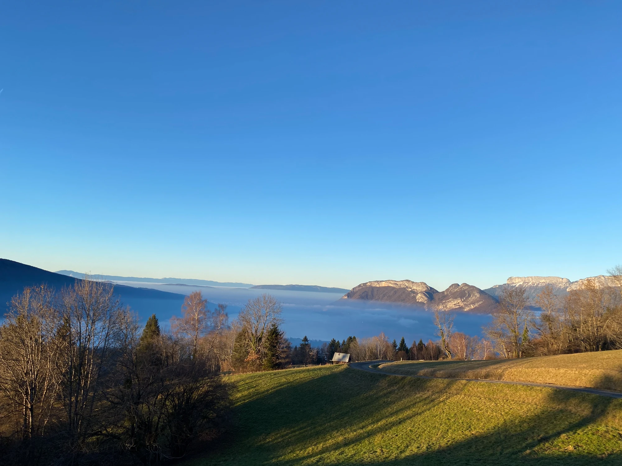 Vue sur le lac d'Annecy depuis nos chambres d'hôte